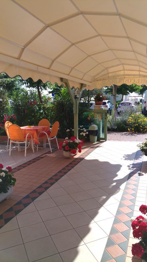 Costa Del Sole Only Room Милано Мартима Екстериор снимка