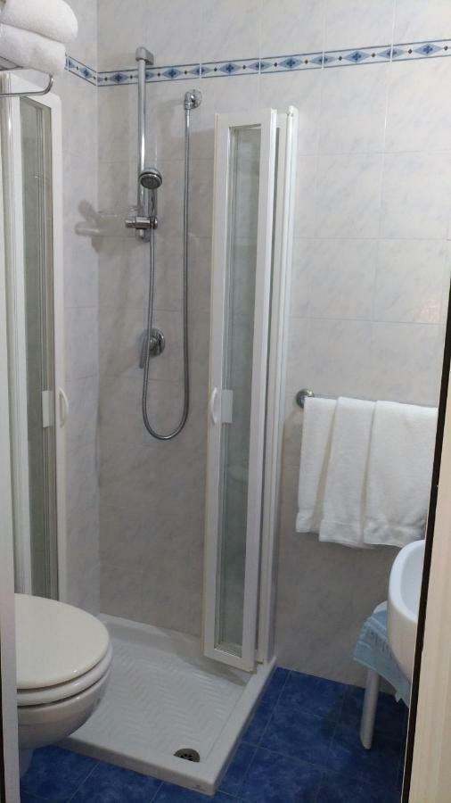 Costa Del Sole Only Room Милано Мартима Екстериор снимка
